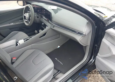 2024 Hyundai Elantra Sel from USA, damaged, VIN KMHLS4DG3RU647757